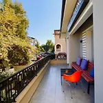 Hotel Antigone